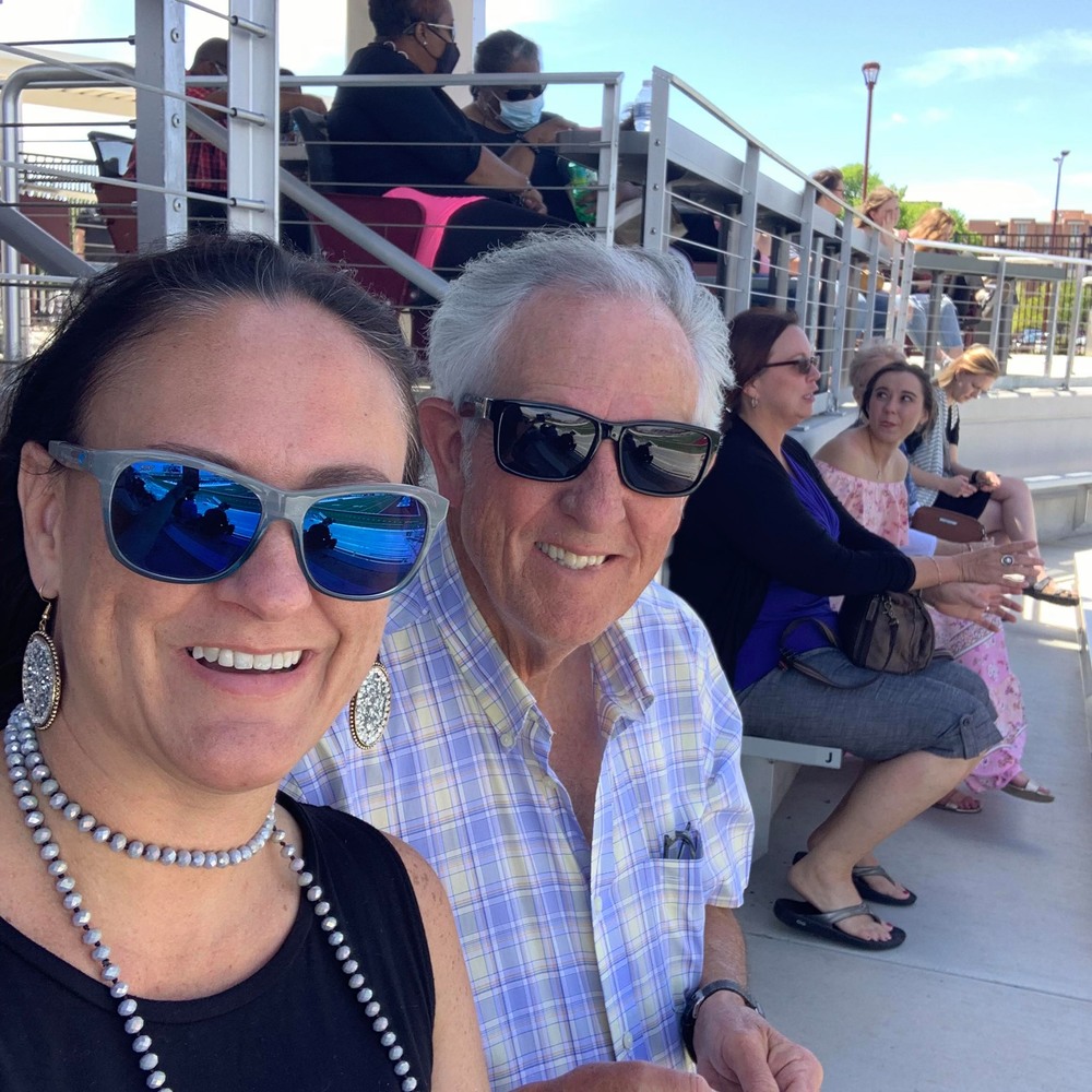 Meet your Posher, April